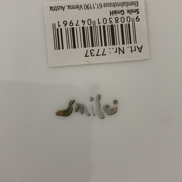 Gustav Klimt Art “ The Kiss “ Porcelain Plates - Picture 6 of 13